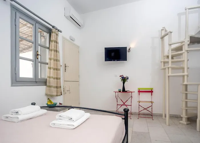 Depis & * Naxos City